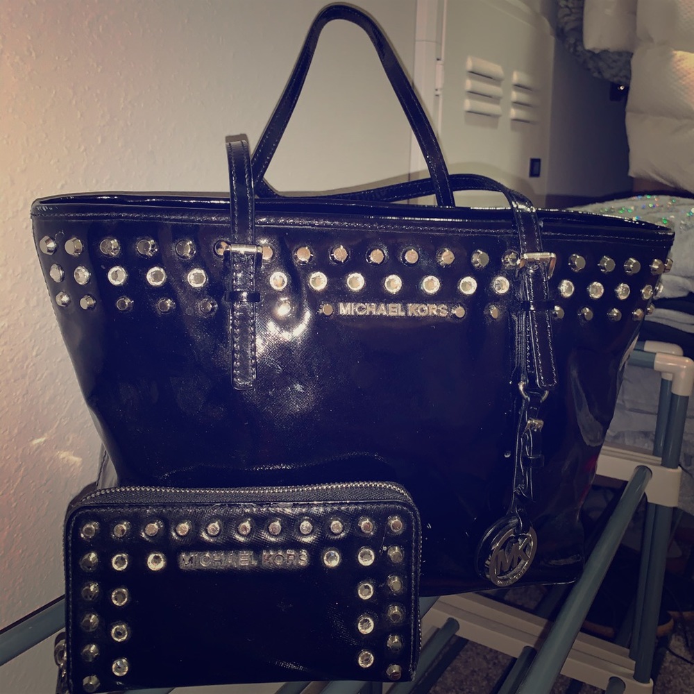 Michael Kors Purse & Wallet